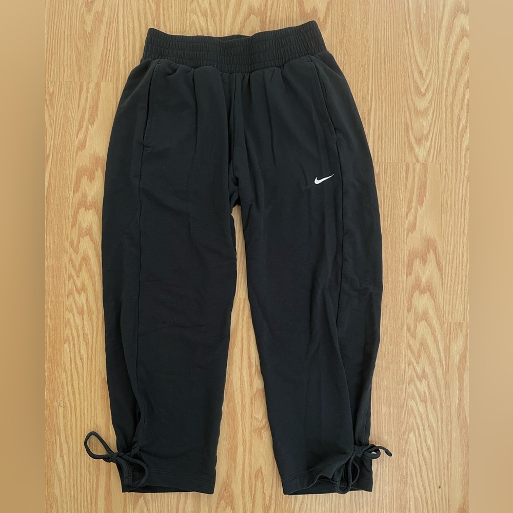 NIKE crop sweats